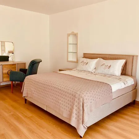 Dozo Suites Apartment *